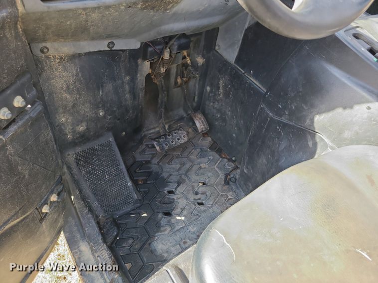 image for item JG9365 2014 Kawasaki Teryx4  utility vehicle