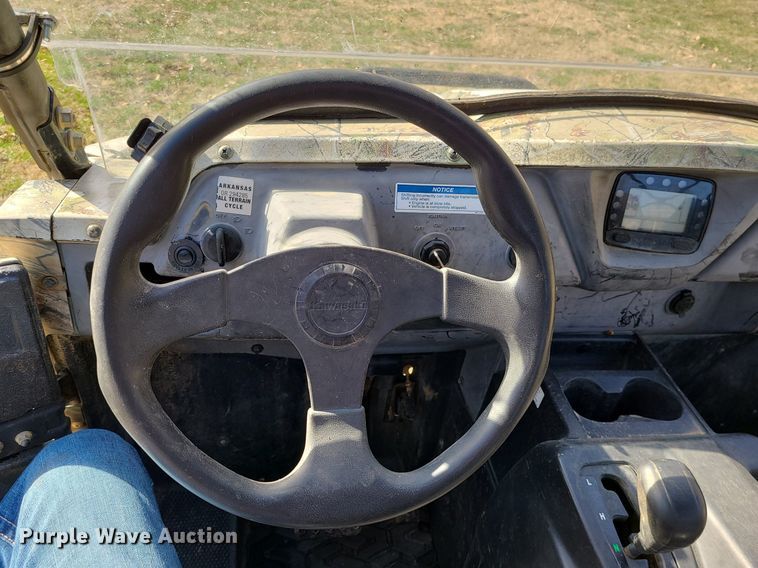 image for item JG9365 2014 Kawasaki Teryx4  utility vehicle