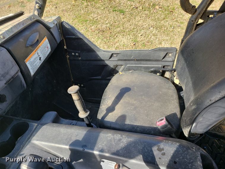 image for item JG9365 2014 Kawasaki Teryx4  utility vehicle