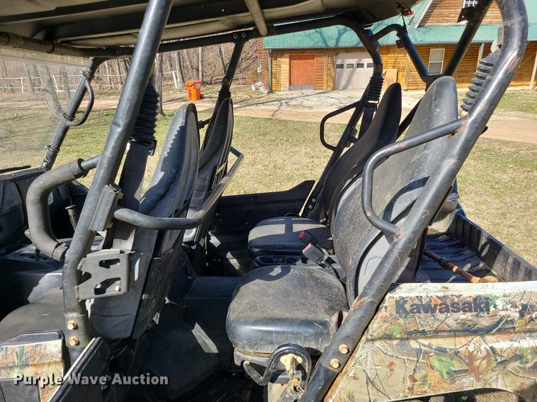 image for item JG9365 2014 Kawasaki Teryx4  utility vehicle