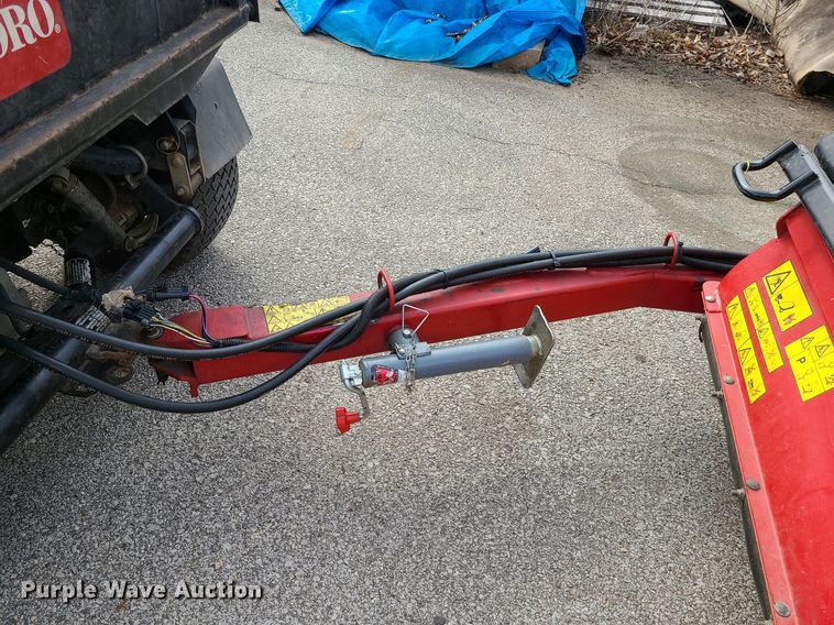 image for item JG9366 Toro Pro Sweep 5200  turf sweeper