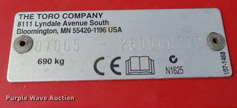 image for item JG9366 Toro Pro Sweep 5200  turf sweeper