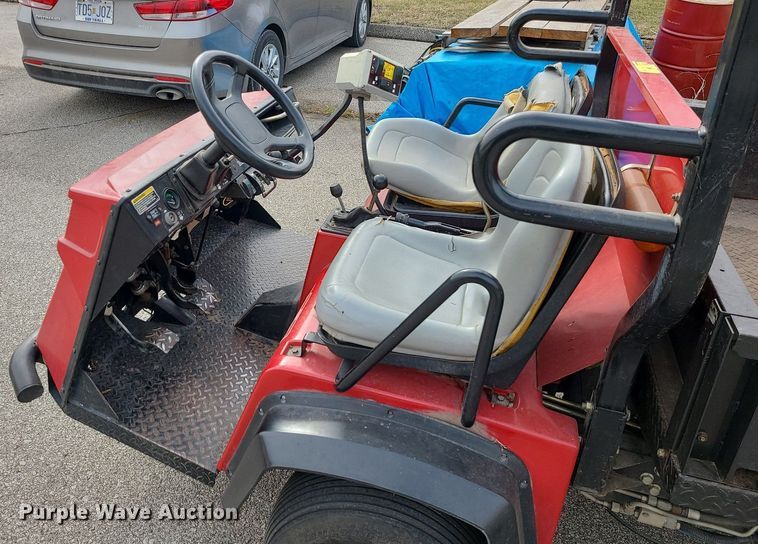 image for item JG9367 Toro Workman 4200  utility vehicle