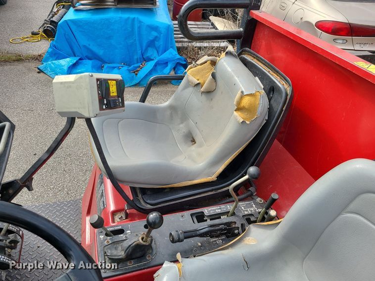 image for item JG9367 Toro Workman 4200  utility vehicle