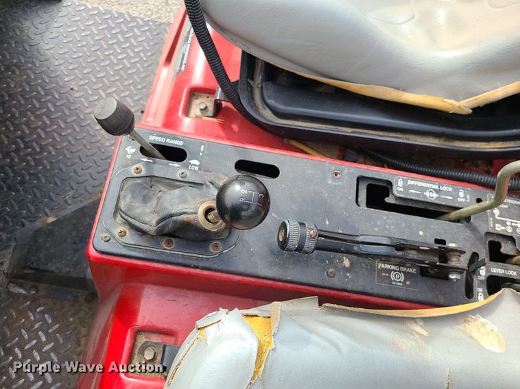 image for item JG9367 Toro Workman 4200  utility vehicle