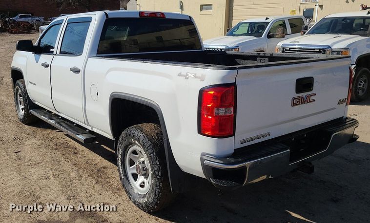 image for item JG9373 2015 GMC Sierra 1500  Crew Cab pickup truck