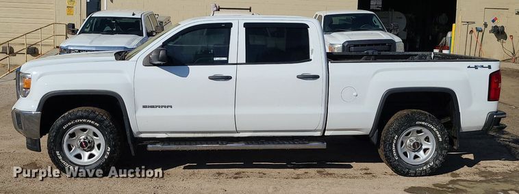 image for item JG9373 2015 GMC Sierra 1500  Crew Cab pickup truck
