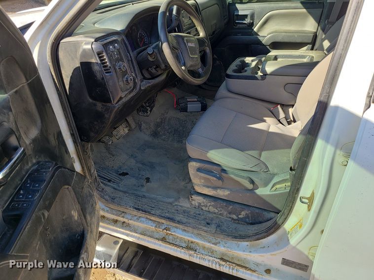 image for item JG9373 2015 GMC Sierra 1500  Crew Cab pickup truck