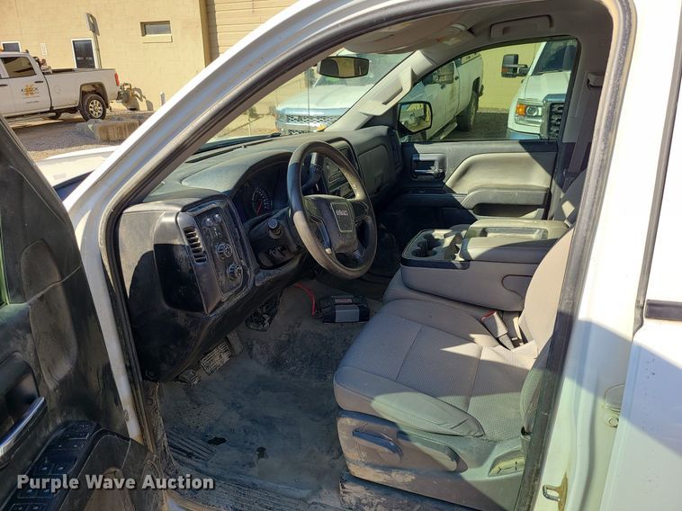 image for item JG9373 2015 GMC Sierra 1500  Crew Cab pickup truck