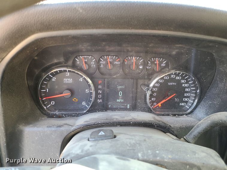 image for item JG9373 2015 GMC Sierra 1500  Crew Cab pickup truck