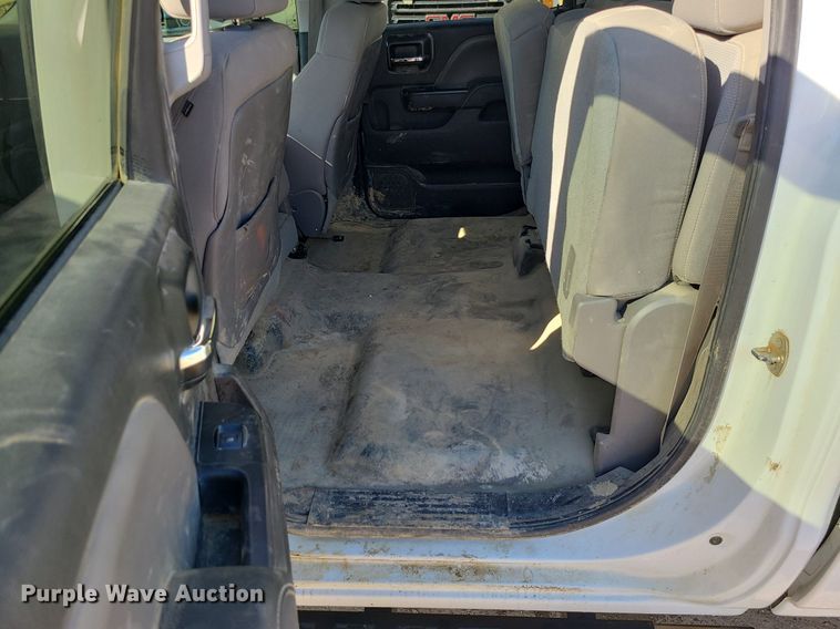 image for item JG9373 2015 GMC Sierra 1500  Crew Cab pickup truck