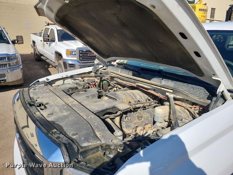 image for item JG9373 2015 GMC Sierra 1500  Crew Cab pickup truck