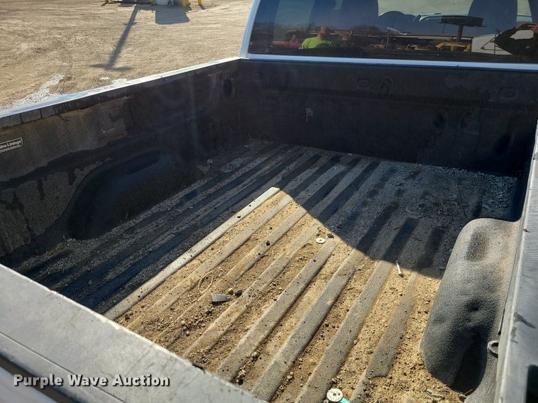 image for item JG9373 2015 GMC Sierra 1500  Crew Cab pickup truck