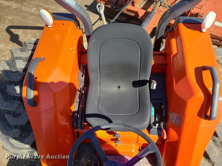 image for item JG9377 Kubota L4610  MFWD tractor