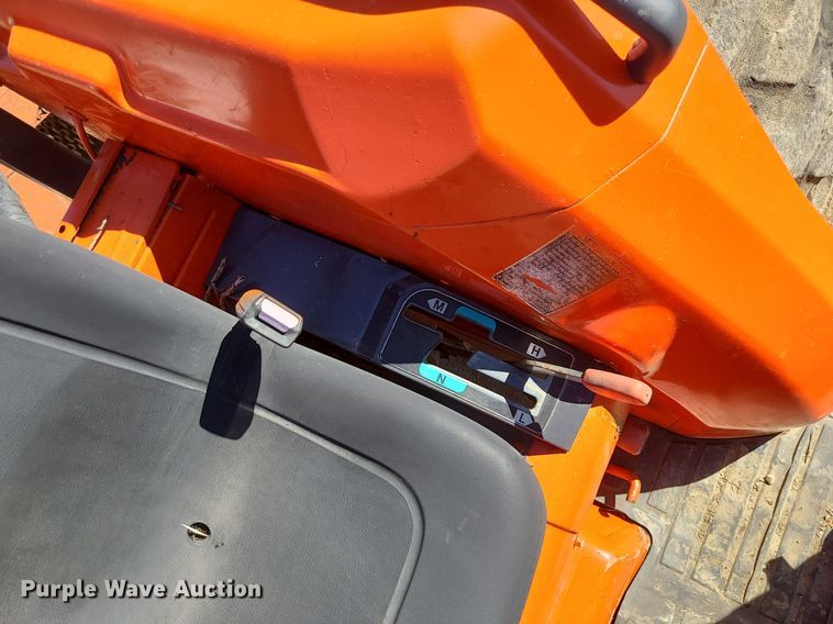 image for item JG9377 Kubota L4610  MFWD tractor
