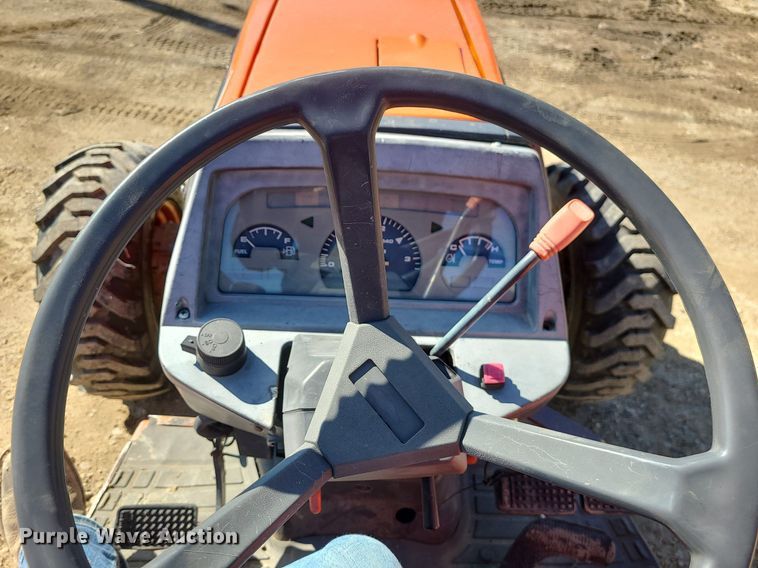 image for item JG9377 Kubota L4610  MFWD tractor