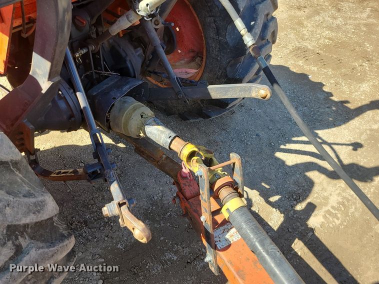 image for item JG9377 Kubota L4610  MFWD tractor