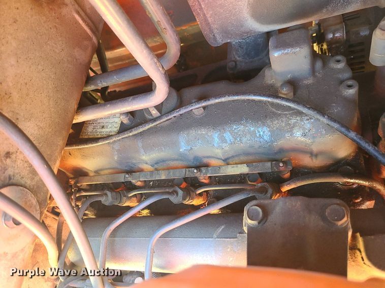 image for item JG9377 Kubota L4610  MFWD tractor