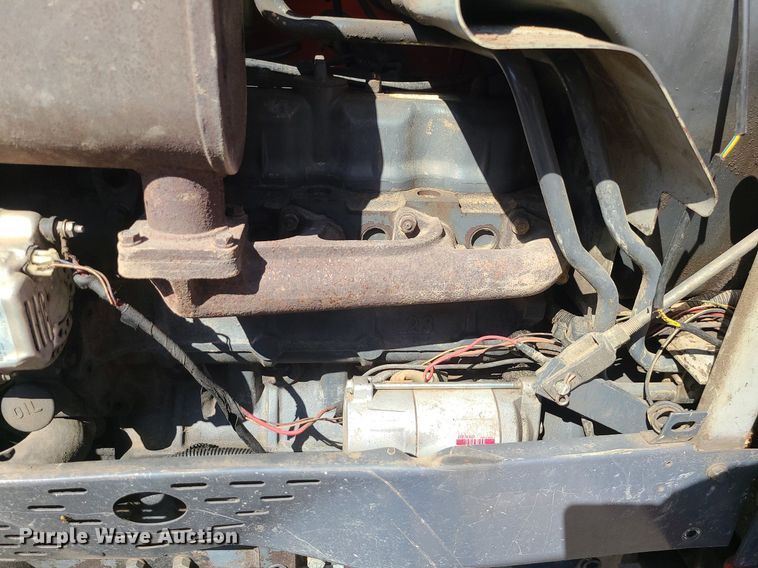 image for item JG9377 Kubota L4610  MFWD tractor