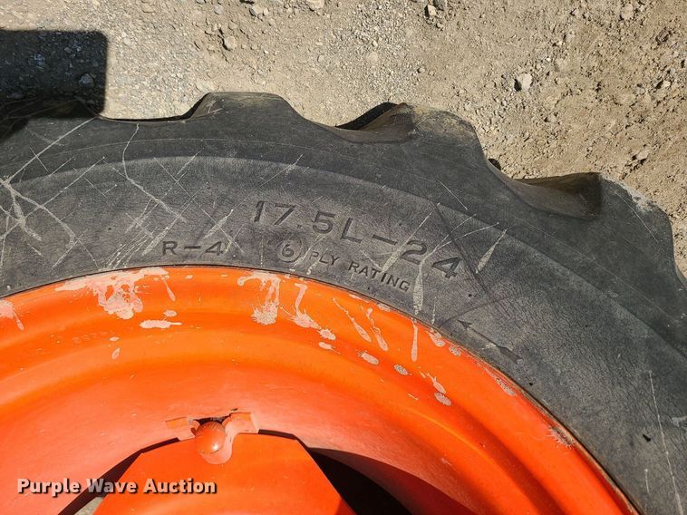 image for item JG9377 Kubota L4610  MFWD tractor