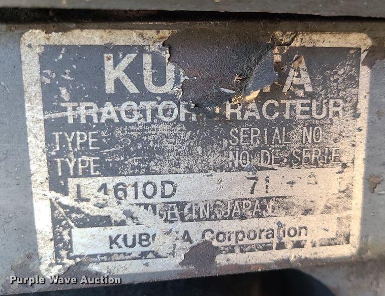 image for item JG9377 Kubota L4610  MFWD tractor