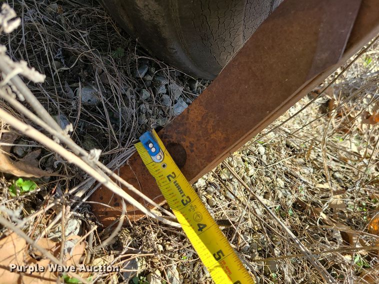 image for item JG9379 John Deere 1600  chisel