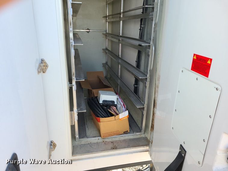 image for item JG9392 Johnson R-Series  referigerated truck body