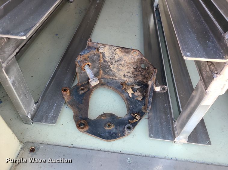 image for item JG9392 Johnson R-Series  referigerated truck body