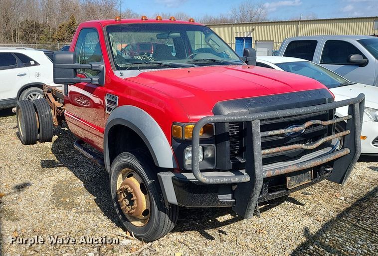 image for item JG9395 2008 Ford F550 Super Duty XL  truck cab and chassis