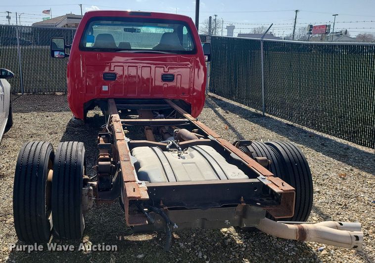 image for item JG9395 2008 Ford F550 Super Duty XL  truck cab and chassis