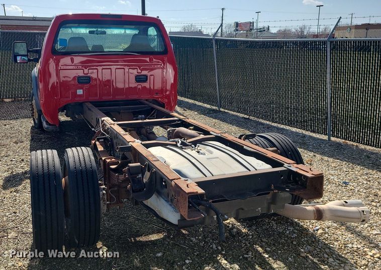 image for item JG9395 2008 Ford F550 Super Duty XL  truck cab and chassis