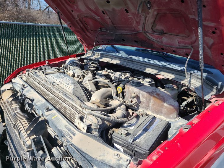 image for item JG9395 2008 Ford F550 Super Duty XL  truck cab and chassis