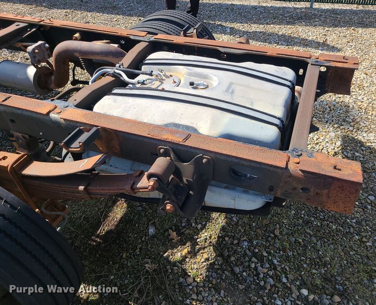 image for item JG9395 2008 Ford F550 Super Duty XL  truck cab and chassis