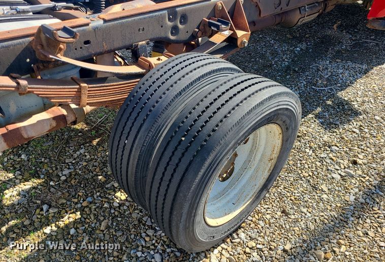 image for item JG9395 2008 Ford F550 Super Duty XL  truck cab and chassis