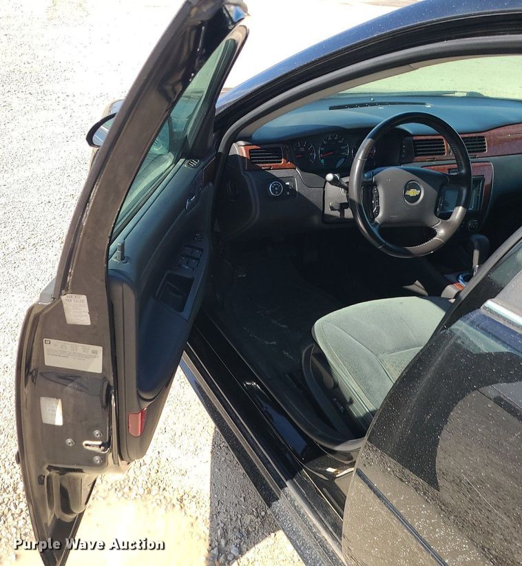 image for item JG9396 2011 Chevrolet Impala LT
