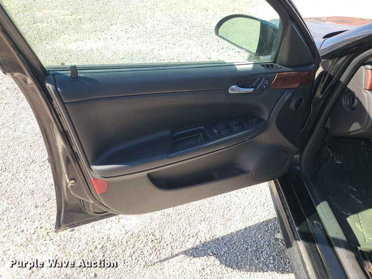 image for item JG9396 2011 Chevrolet Impala LT