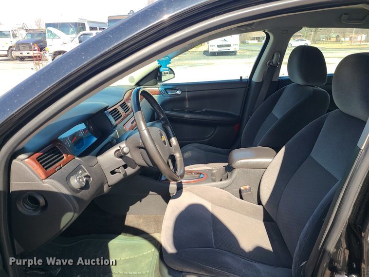 image for item JG9396 2011 Chevrolet Impala LT