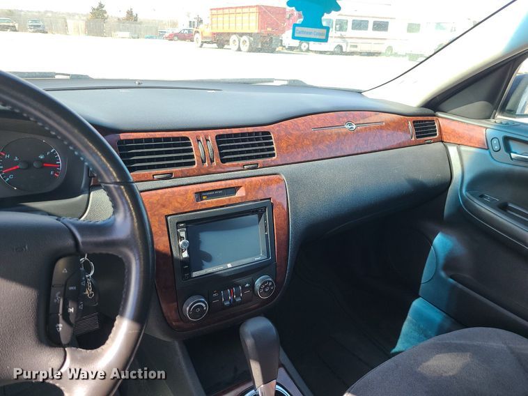 image for item JG9396 2011 Chevrolet Impala LT