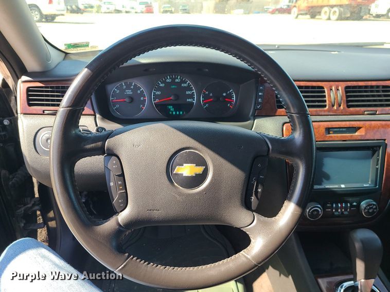 image for item JG9396 2011 Chevrolet Impala LT