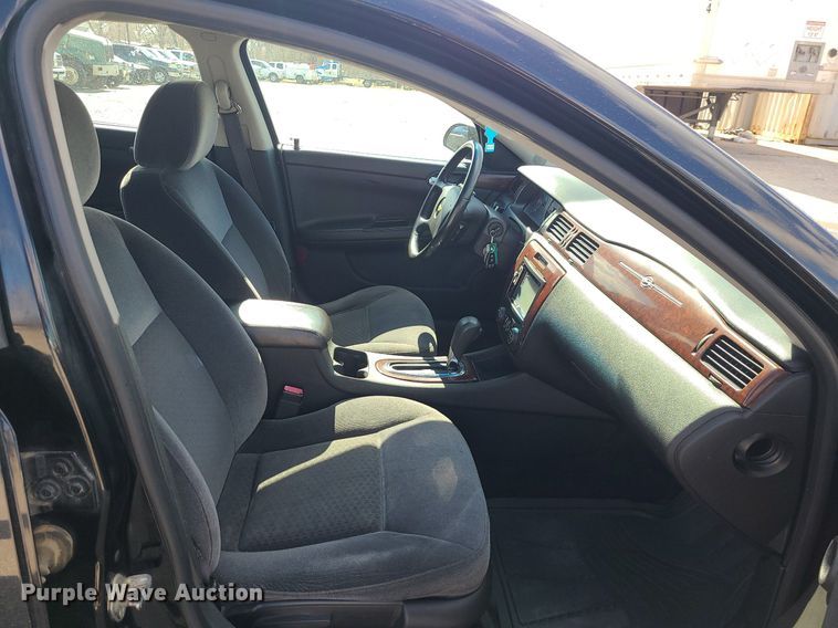 image for item JG9396 2011 Chevrolet Impala LT