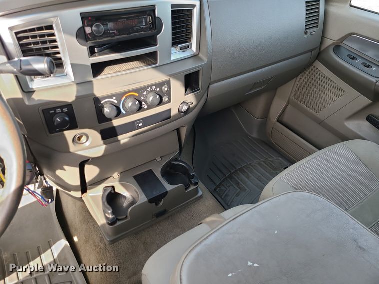 image for item JG9409 2007 Dodge Ram 3500HD  Quad Cab pickup truck