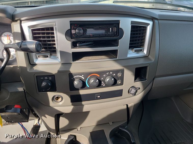 image for item JG9409 2007 Dodge Ram 3500HD  Quad Cab pickup truck