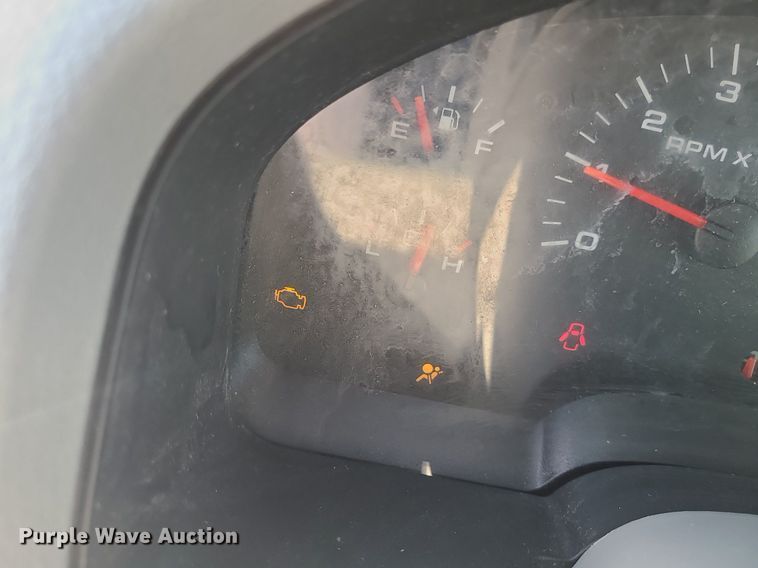 image for item JG9413 2004 Ford F150  SuperCrew pickup truck