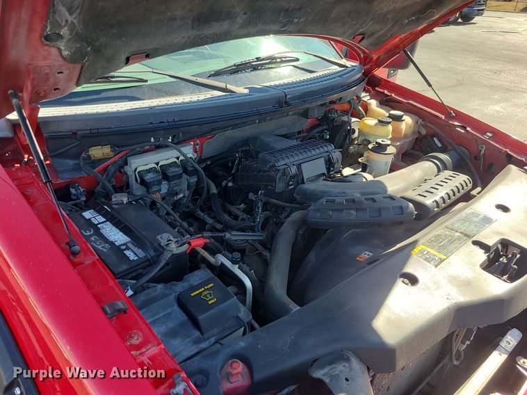 image for item JG9413 2004 Ford F150  SuperCrew pickup truck