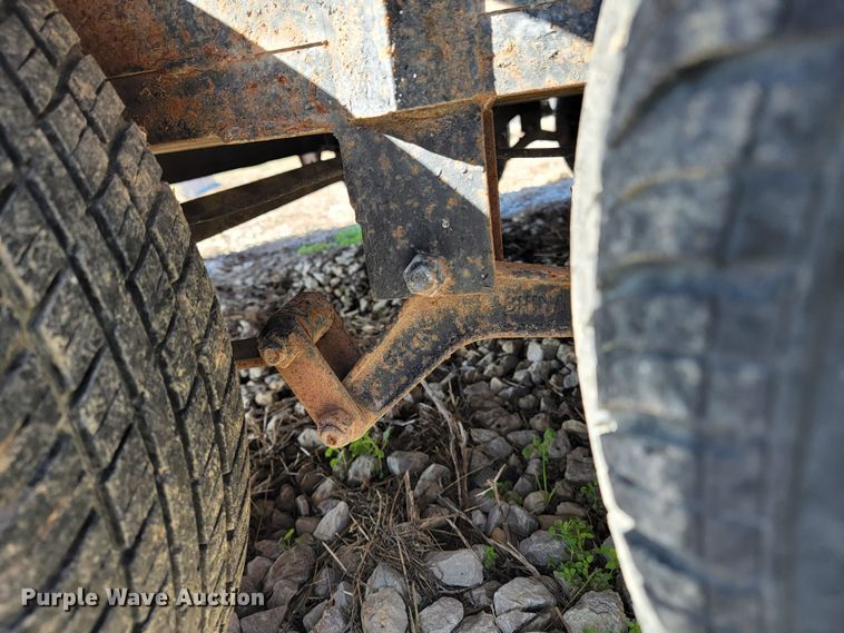 image for item JL9332 2009 Shop built  utility trailer