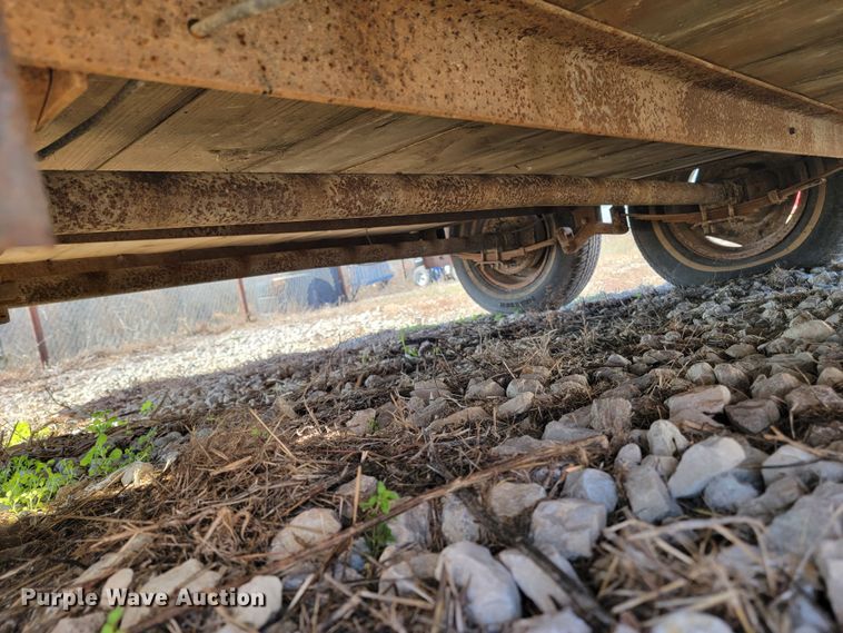 image for item JL9332 2009 Shop built  utility trailer