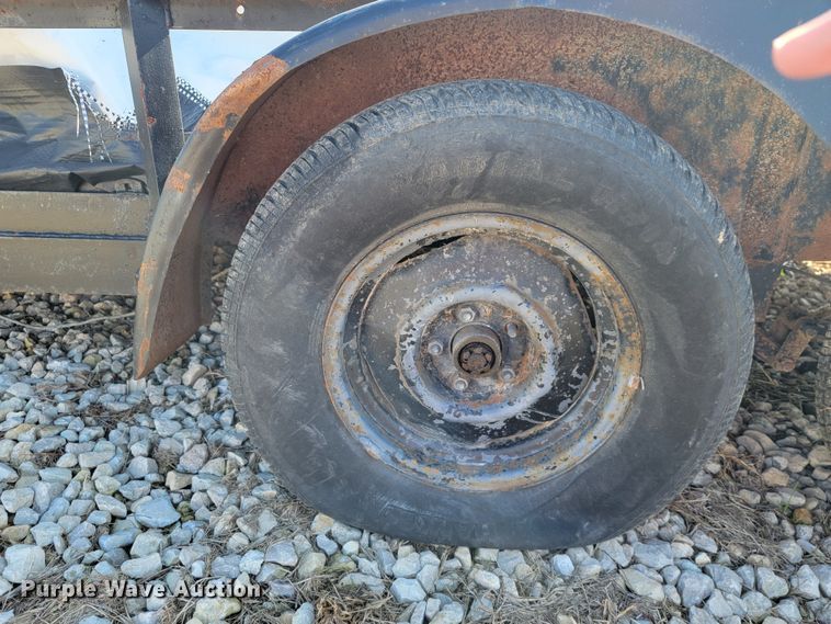 image for item JL9332 2009 Shop built  utility trailer