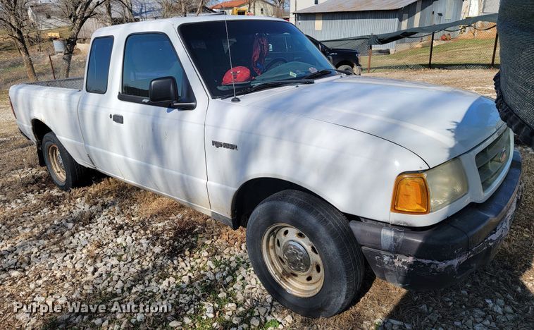 image for item JL9334 2003 Ford Ranger  SuperCab pickup truck