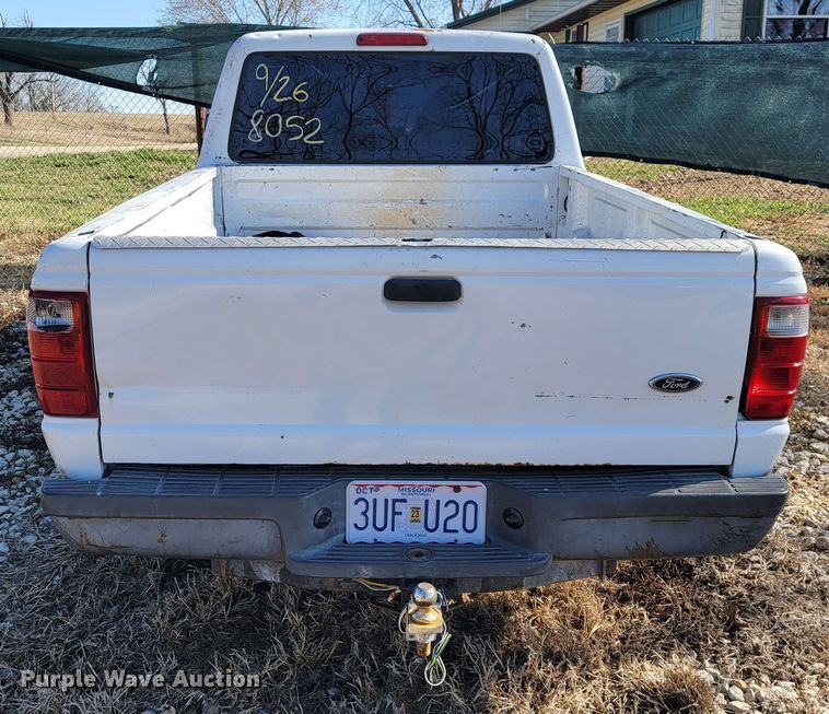 image for item JL9334 2003 Ford Ranger  SuperCab pickup truck