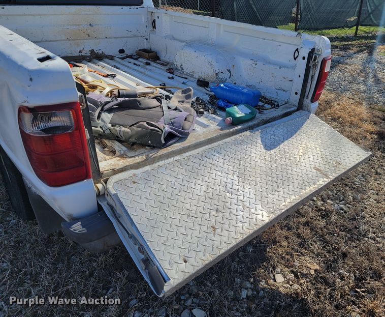 image for item JL9334 2003 Ford Ranger  SuperCab pickup truck